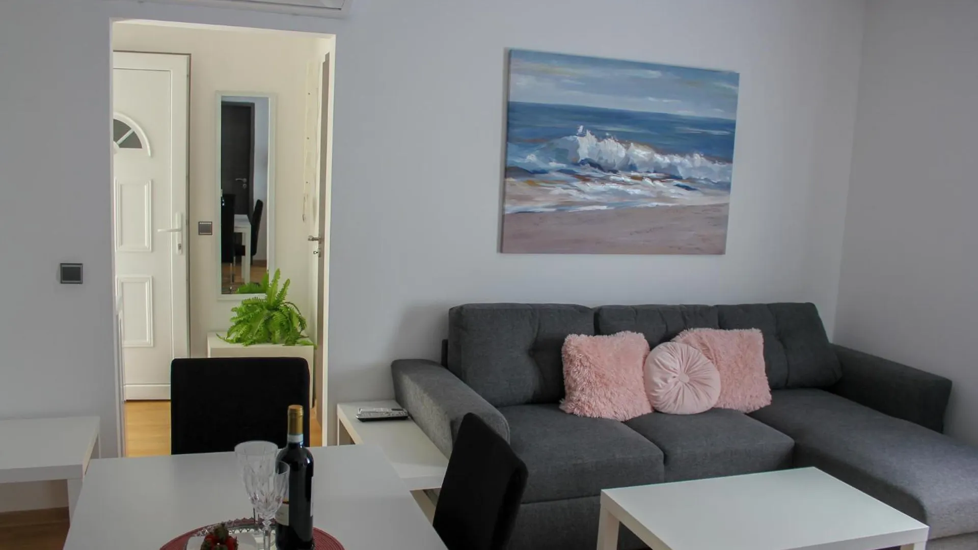 L&S Apartment kontakter